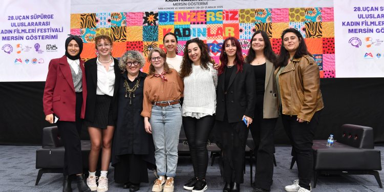 Kadınların hikayeleri Mersin’de bir kez daha perdeye taşındı