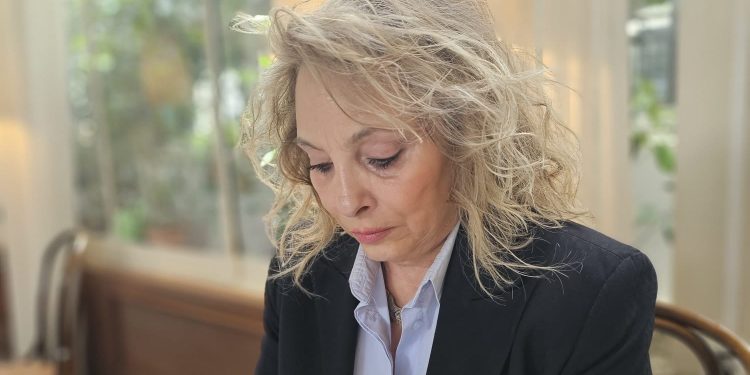 Yeri yerinden zıplatan, “Mustafa Kemal Atatürksüz Olmaz” Diyen Bir DJ/ Röportaj: Aşkım Tan-1