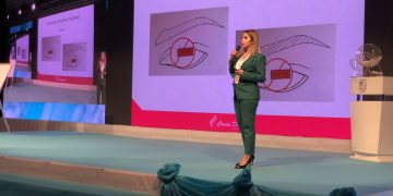 Yüzünüzdeki İmzayı Riske Atmayın: Cansu Durkun’dan Kalıcı Makyajda Hayat Kurtaran 5 Altın Kural!