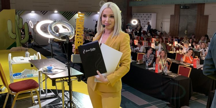 Cansu Durkun Abalı’dan meslektaşlarına çağrı