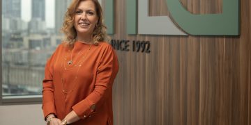 Yabancılar ABD’ye “Altın Kapıdan” Giriyor: Trump Altın Kart (Gold Card) Başvuruları 18 Aralık’ta açılıyor