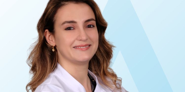 Dr. Deniz Genç, menopoza geçiş döneminde 8 etkili öneri