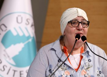 Prof. Dr. Emine Yeniterzi: Tasavvufta hoşgörü tahammül değil, edeptir!