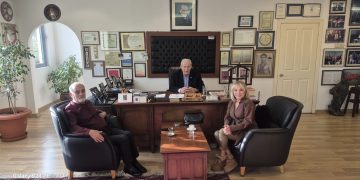 Yenilmezleri Yenen Adam Ahmet Ayık/Aşkım Tan-2