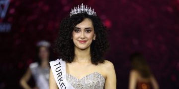 Türkiye’nin en güzel kızı Sıla Saraydemir oldu
