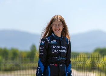 Ayşe Çebi rekorlara doyamadı