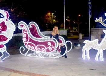 Noel’de İzmir Kiliselerinden tüm dünyaya sevgi, paylaşma, hoşgörü ve barış mesajları yankılandı