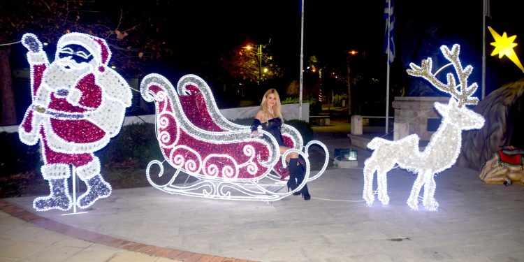 Noel’de İzmir Kiliselerinden tüm dünyaya sevgi, paylaşma, hoşgörü ve barış mesajları yankılandı/Fulya Omaç