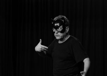 “Nazım’ın Kedisi” bir devre ayna tutuyor/Aylin Saraçoğlu