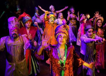 Osmanlı bürokrasisine müzikal bir eleştiri “Haramiler” Engin Alkan yorumuyla seyirciyle buluşuyor