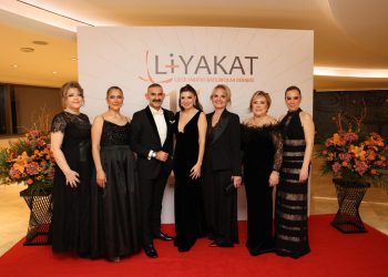 LİYAKAT Ailesinin 15. Yıl Gururu