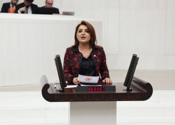 Gülcan Kış: “Trafik cezaları güvenlik için değil, tahsilat için artırılıyor”