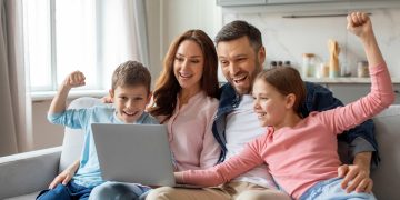 Çocuklarınızı dijital dünyada korumasız bırakmayın