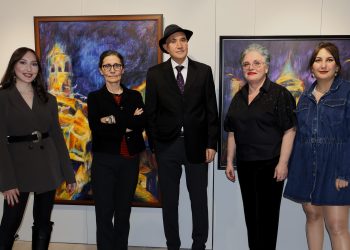 Fehim Güler’den Yerel Belleğin Evrensel Dili: “Periods and Colors”/Günsu Saraçoğlu