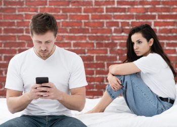 Psikolog  Sevilay Abudaram: İlişkinizi neden ChatGPT’ye sormamalısınız?