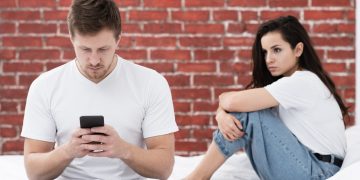 Psikolog  Sevilay Abudaram: İlişkinizi neden ChatGPT’ye sormamalısınız?