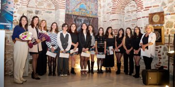 Dijital çağda sanatın yeni buluşma noktası: “İVA Sanat”