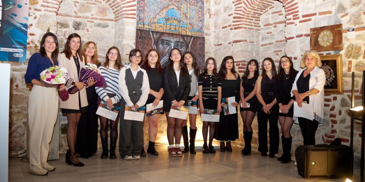 Dijital çağda sanatın yeni buluşma noktası: “İVA Sanat”