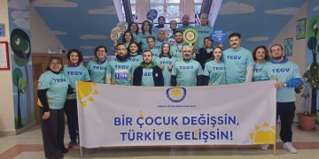 90. Büyük Atatürk koşusu kapsamında başlatılan kampanyayla 348 çocuk nitelikli eğitim desteğiyle buluştu