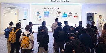 Eve eşlik eden yapay zekâ dostu günlük yaşamı kolaylaştırıyor