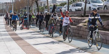 Pedallar, görme engellilerin kitaplara erişimi için çevrildi