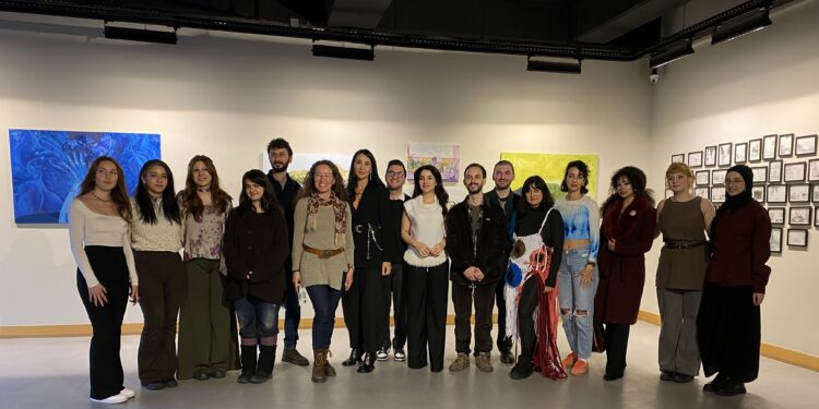 Loft Art/Nispetiye On “Yolun Ortasında, Yüzeyin Altında” Sergisi/ Rengigül Yaltırık Ural