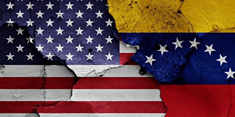 Aşkım Tan: Dünya savaşı mı, Küresel satranç mı?