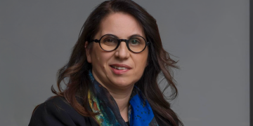 Arzu Deniz Aksoy’dan İnsana Değer Veren Liderlik hikâyesi bu kitapta: “Chief Heart Officer”