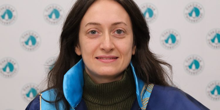 Öğretim Görevlisi Kübra Şahin: Lahana turşusu tok tutuyor!