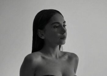 Meri’den duygusal ve güçlü bir adım “Platonik” Yayında