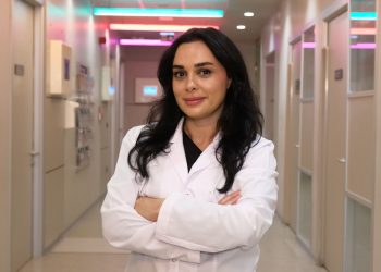 Psikolog Yasemin Yalçın: Güvenli ama yalnız ilişkiler çağı!