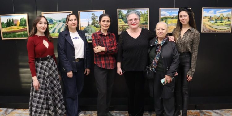 Ressam Vladimir Topal İstanbullu Sanatseverlerle buluştu/Günsu Saraçoğlu