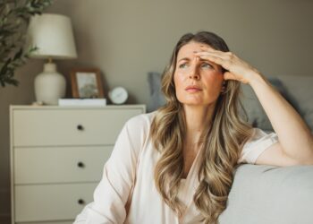 Menopozun sessiz sinyalleri: Vücudunuz size ne söylüyor?