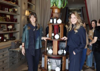 Atelier Rebul ve Esma Dereboy, birlikte yaratan kadınlara ilham veren bir iş birliğine imza attı