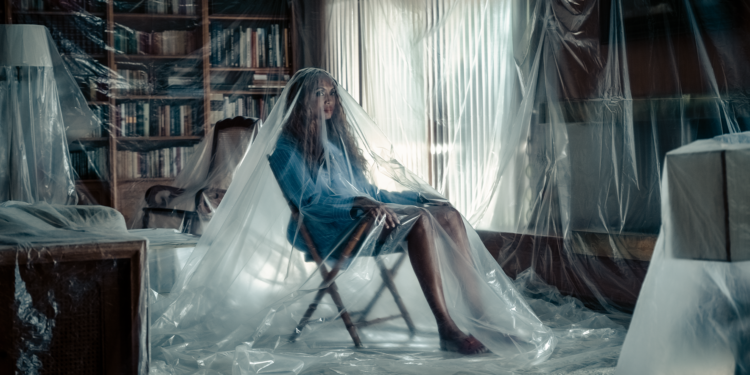 IMANY’den Güçlü Bir Dönüş: “Women Deserve Rage” ile Yeniden Türkiye’de