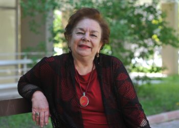 Eskişehir’de “Genco Erkal Emek ve Onur Ödülü “nün sahibi Prof. Dr. Ayşegül Yüksel oldu