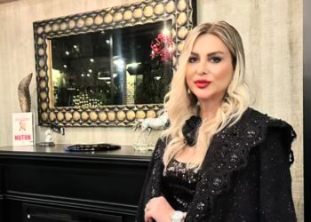 Fatoş Başar Ordu’dan dünyaya kadınları giydiriyor