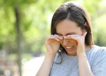 Sosyal medya önerileri göz sağlığını tehdit ediyor