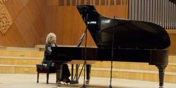 Gülsin Onay’dan CSO Tarihi Salon’da Yarım Asır Sonra İlk Solo Resital