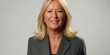 Yapay zekâ destekli dijital anma platformu simmortalS erişime açıldı