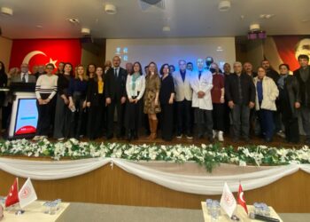 Adana’da  Radyoterapi ve Doğru Beslenme  “Hasta Okulu” yoğun ilgi gördü