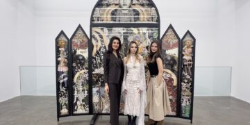 MG International Fragrance Company, Lal Batman’ın “The Grand Excess” Sergisine özgün bir koku deneyimi eşlik ettiriyor