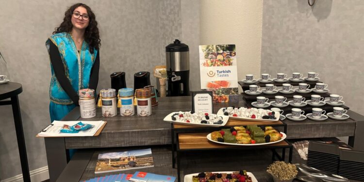 Türk lezzetleri Dallas’ta vitrine çıktı