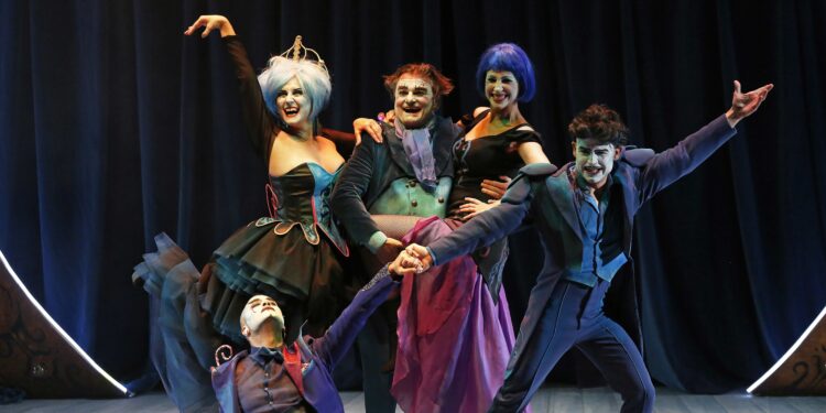 Dünyaca ünlü ‘The Opera Locos’ gösterisi Nisan’da İstanbul’a geliyor!