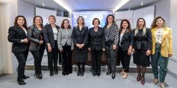 İzmir’de “Cesaretin Adı: Kadın” zirvesi başlıyor