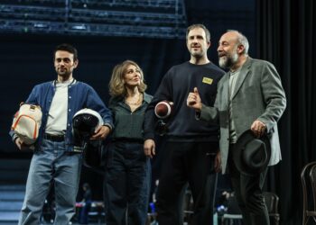 Halit Ergenç ve Zerrin Tekindor ilk kez aynı sahnede!