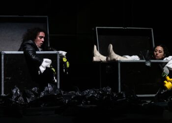 Şili’den sahneye taşınan “Vampyr” Beykoz Kundura ortak yapımcılığında Türkiye’de ilk kez izleyiciyle buluşuyor