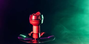 Nargile ve elektronik sigara gırtlak kanserine neden oluyor