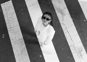 Cemre Esel’den karanlık bir yüzleşme “İyi misin”