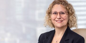 Üretimin kalbinde kadın imzası